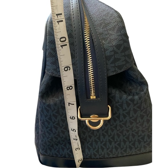 Michael Kors Travel Large Duffle Weekender Bag With Trolley Sleeve NWT Crossbody - Picture 7 of 15